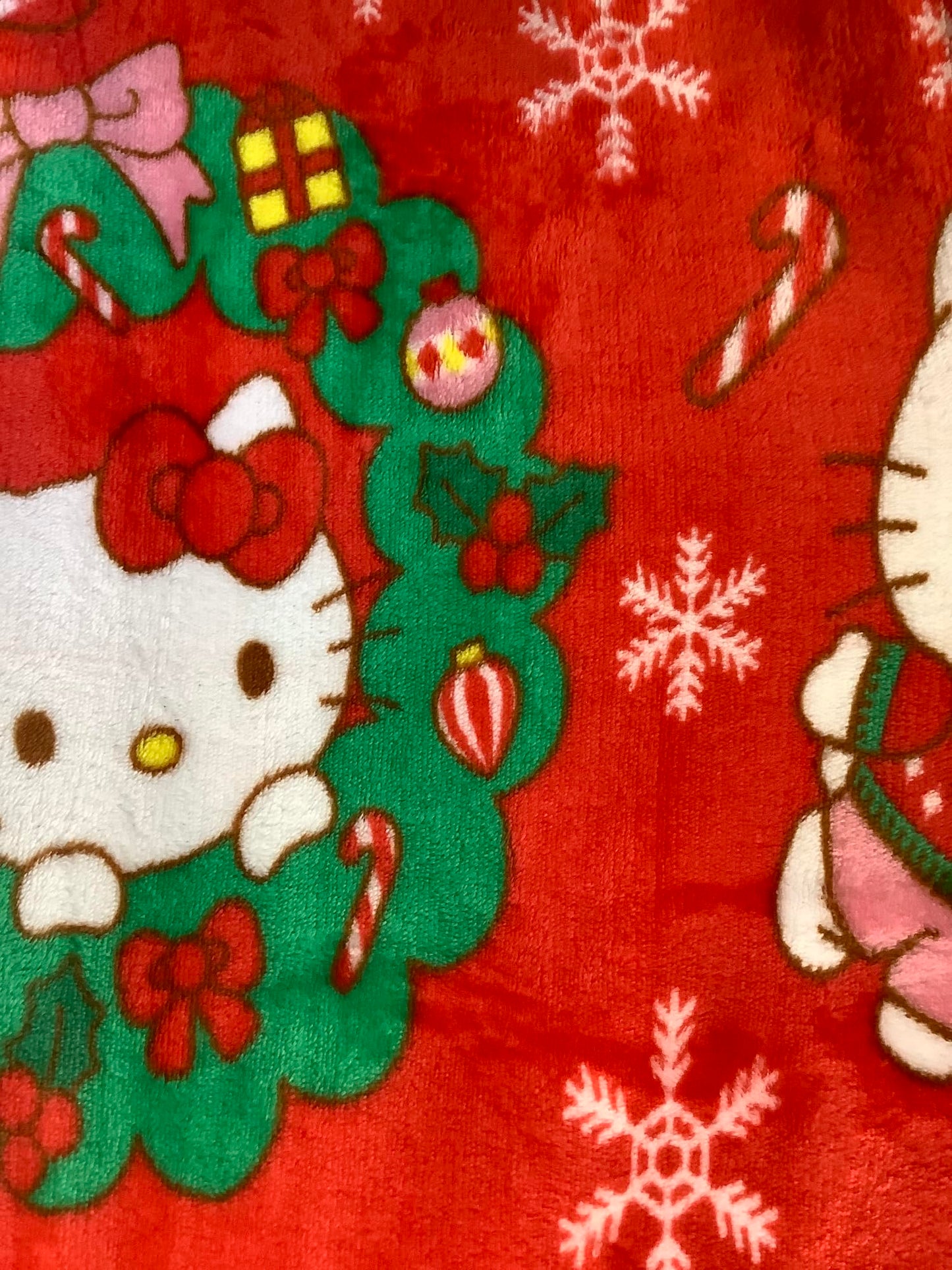 Northwest Hello Kitty Christmas Throw Blanket, Red Christmas Wreaths and Candy Canes, 50in x 70in