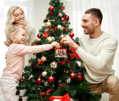 PETCEE 2025 Family Picture Frame Christmas Ornaments - Family Personalized Photo Frame Ornaments for Christmas Tree Decorations for Families Friends Women Girls Sisters