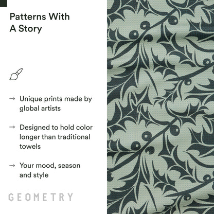 GEOMETRY Christmas Kitchen Towels - Quick Dry Microfiber Cloth Dish Towels for Kitchen Drying - Premium Quick Dry Towel - Winter Foliage
