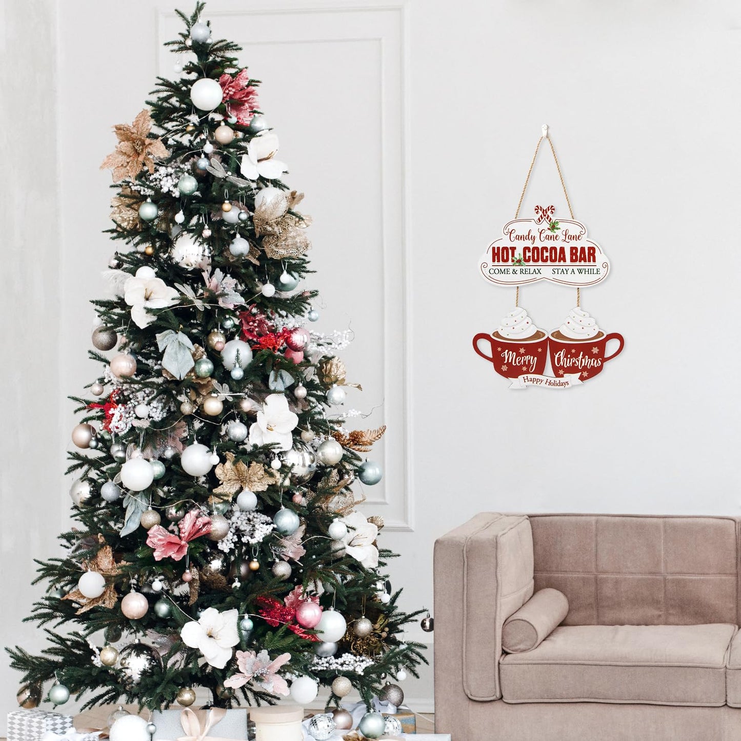 IARTTOP Christmas Hot Cocoa Wooden Hanging Sign for Living Room Decor Candy Come&Relax Plaque Sign Christmas Wreath Welcome Sign Christmas Wall Decor Merry Christmas for Happy Holiday Party Decoration
