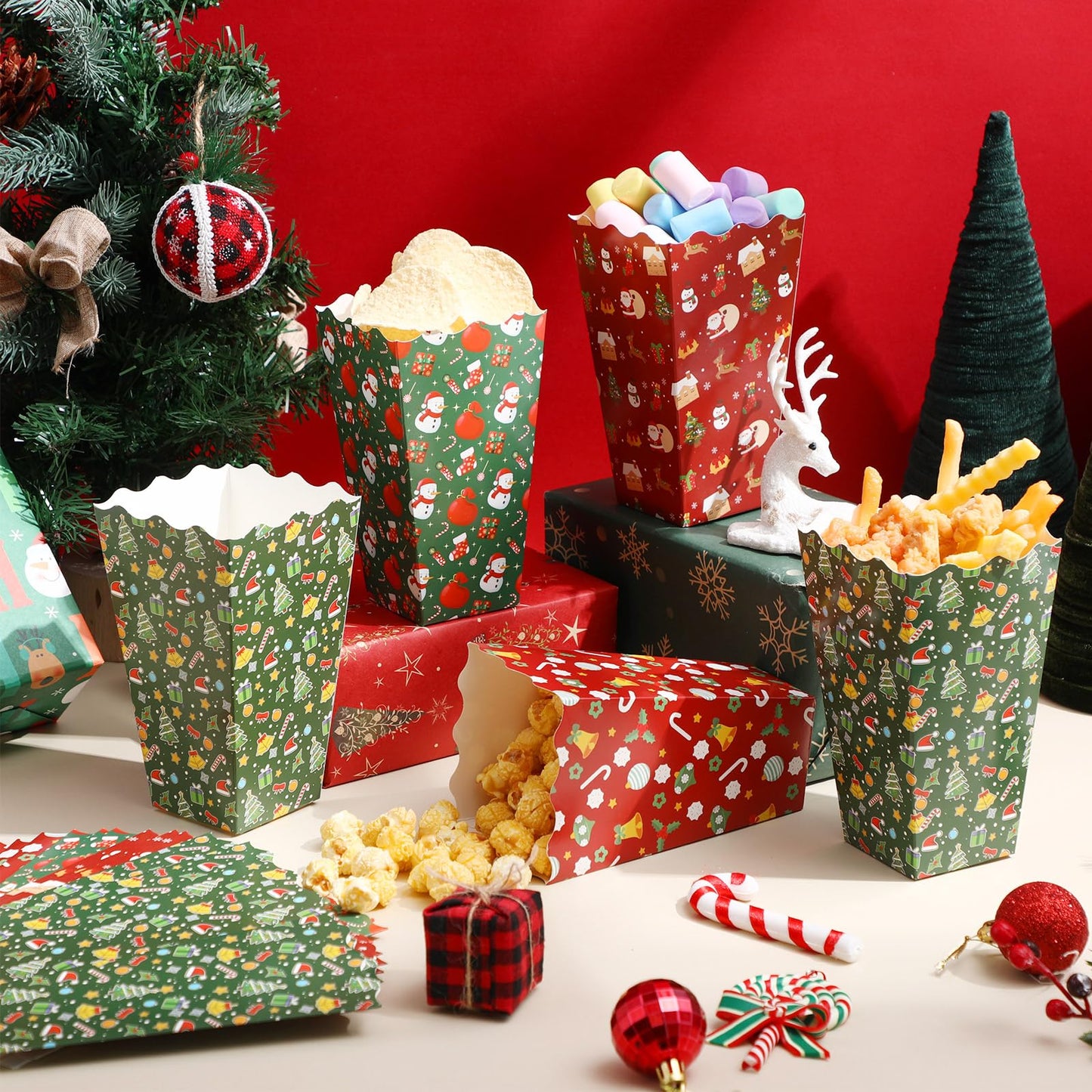Faccito 48 Pcs Christmas Popcorn Boxes Christmas Tree Snowman Popcorn Boxes Xmas Party Treat Container Red Green Snack Buckets Mini Candy Paper Holder for Holiday Movie Night Party Favors Supplies