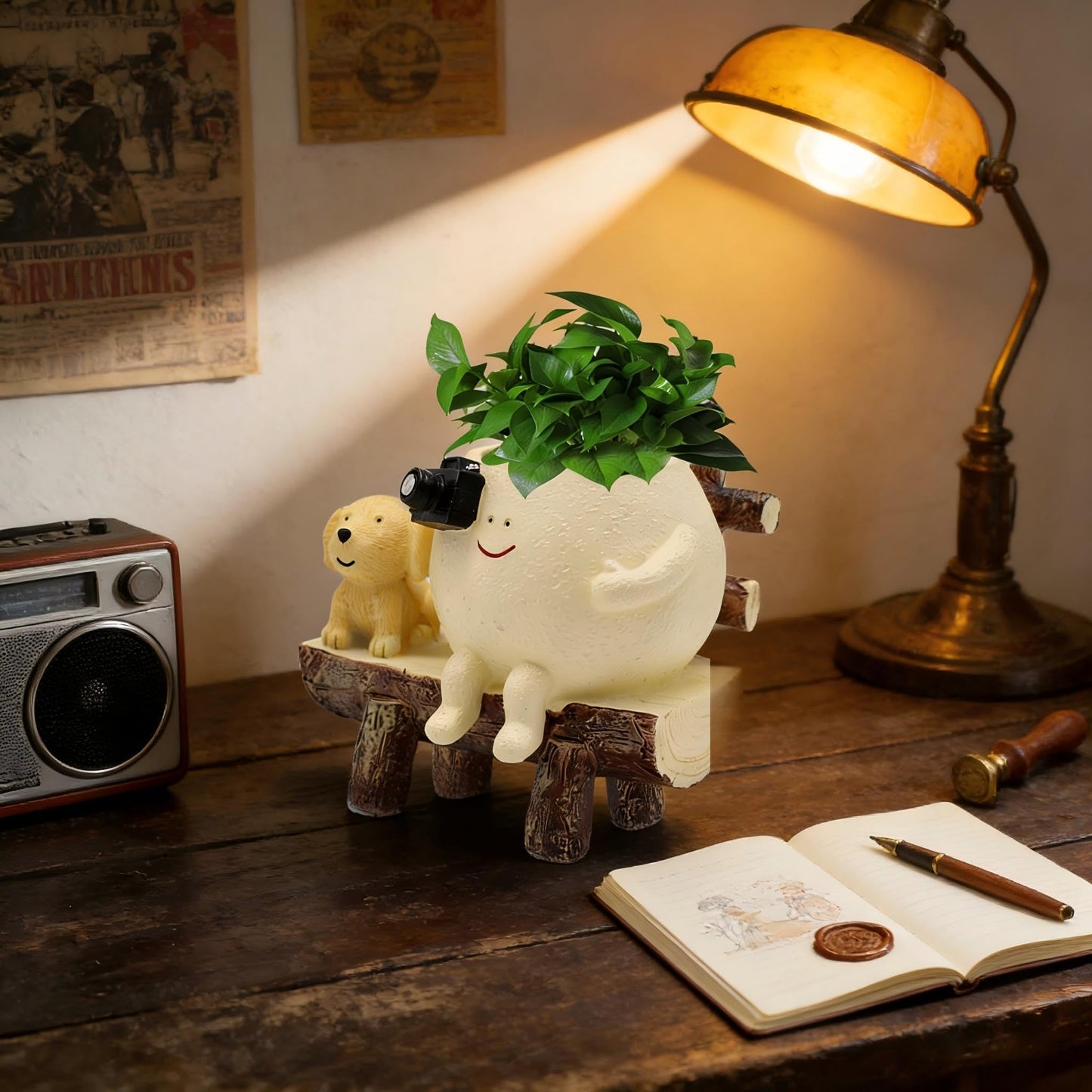 ERRSOU Smiley Face Planter Pot, Cute Funny Resin Bench Face Plant Pots with Drainage Hole, Unique Head Succulent Planter for Indoor Outdoor Flower Gifts for Plant Lovers