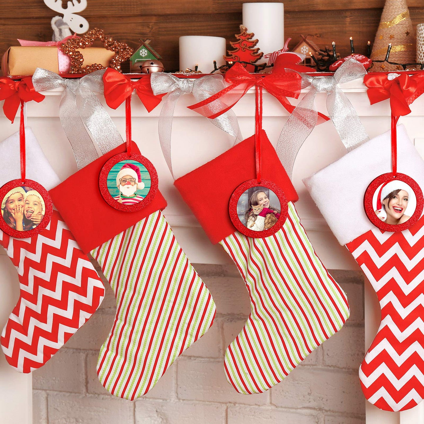 Jetec 20 Pcs Christmas Picture Ornaments Christmas Photo Ornaments Felt Glitter Hanging Round Picture Frame for Xmas Tree Stockings Decorations