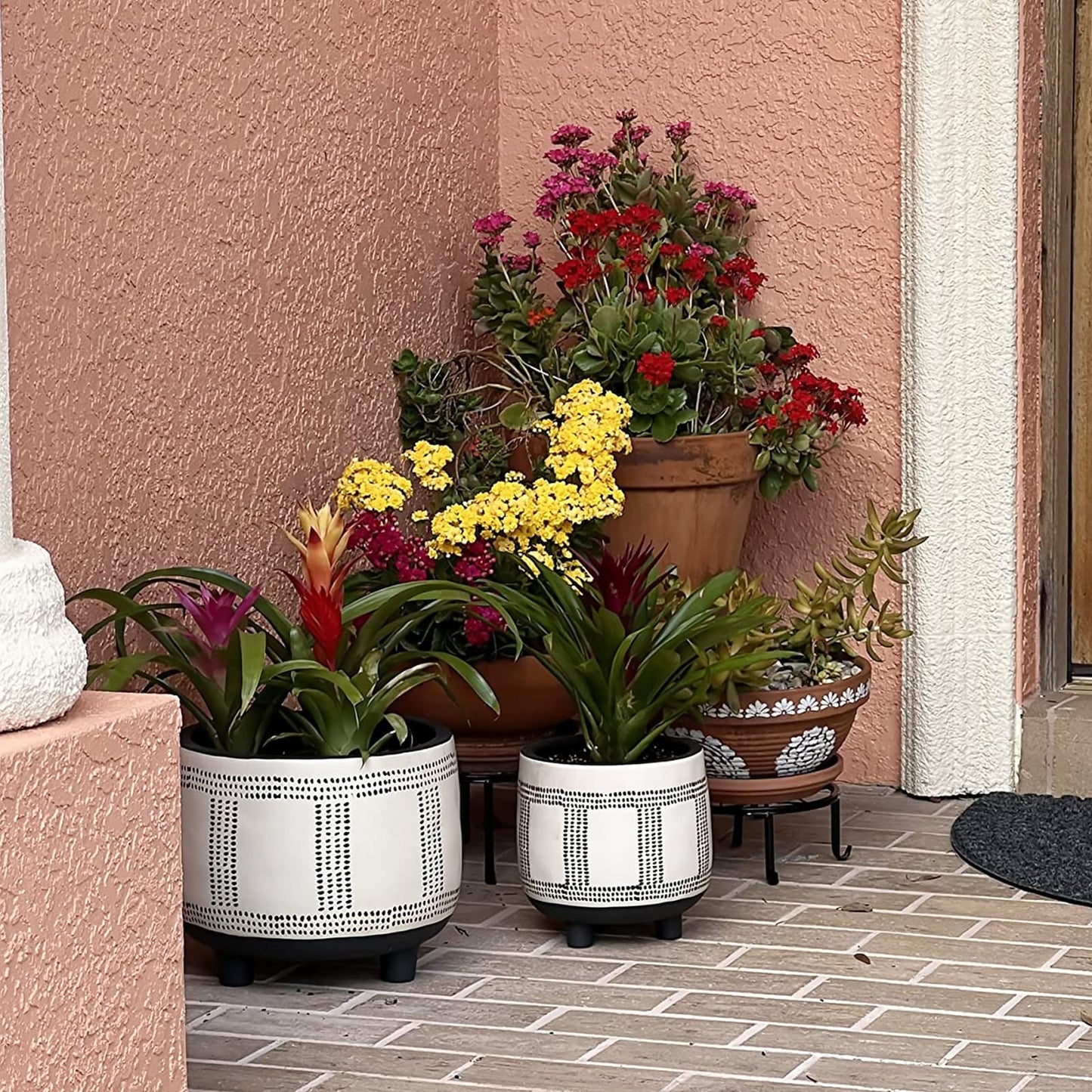 4 Pack Black Metal Potted Plant Stand for Indoor and Outdoor Plants 9.1 inches Heavy Duty Flower Pot Planter Holder, Metal Rustproof Iron Garden Container Round Supports Rack for Planter Pumpkin Stand