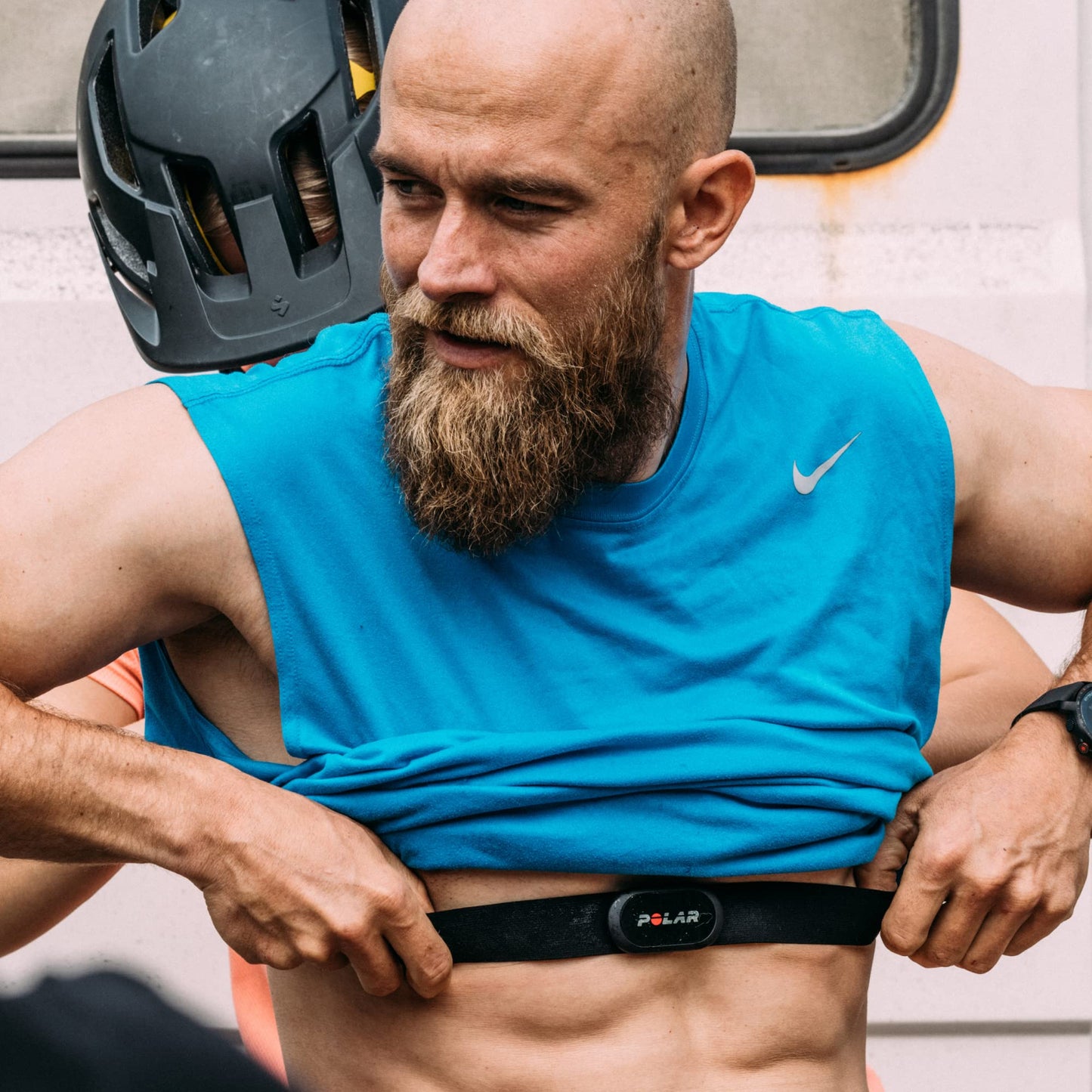 Polar H10 Heart Rate Monitor – ANT Plus, Bluetooth - Waterproof HR Sensor with Chest Strap - Built-in memory, Software updates(H10, M-XXL,Black)