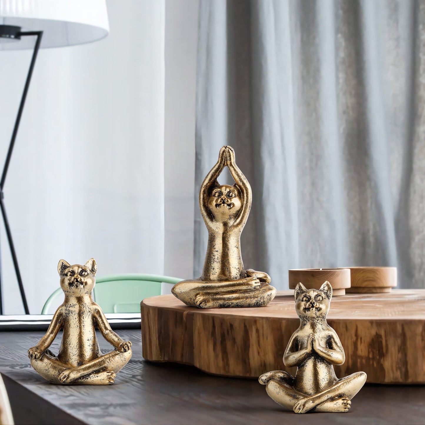 Smadeer Yoga Cat Statues for Home Decor Accents,Yoga Pose Figurine for Zen Spiritual Bedroom Living Room Office Table Desk Modern Boho Decoration,Meditation Shelf Decor Accents Antique Bronze Gift