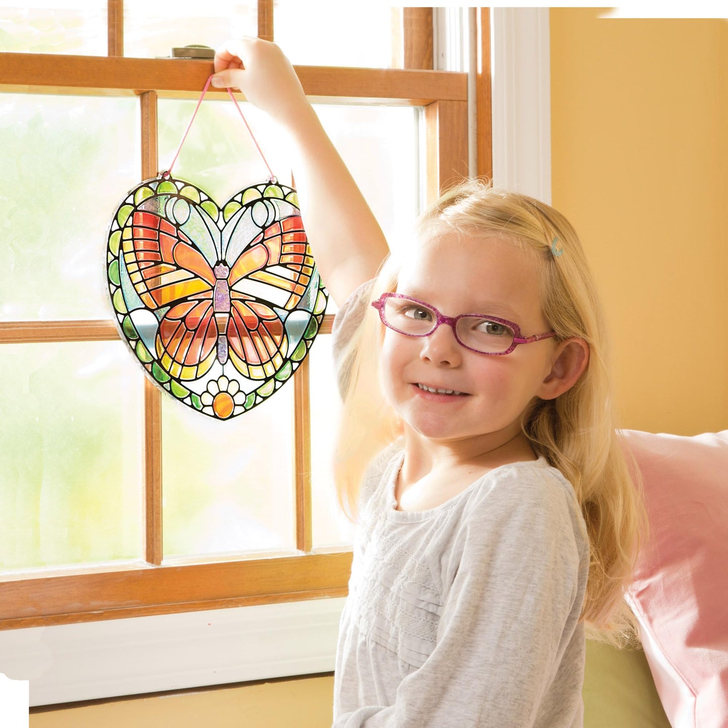 Melissa & Doug Stained Glass Butterfly Kit| Arts and Crafts for Children Age 5+ | Kids Activity Window Art Kit | Mess Free Activity | Gifts for Boys & Girls