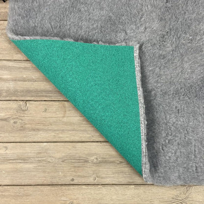 SOUL DESTINY Traditional Grey High-Grade Vet Bedding 30mm Cut in Squares & Rolls. THICK WHELPING FLEECE DOG PUPPY PRO BED Size: 75cm x 51cm