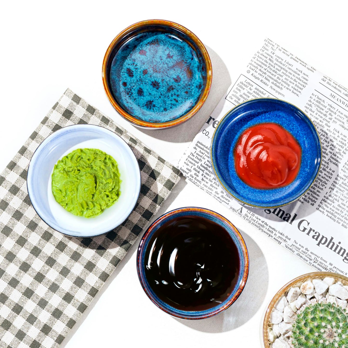 Mosuji 3.35 Inch Ceramic Soy Sauce Dish, Soy Sauce Dipping Bowl, 2.5 oz Capacity, Pack of 4