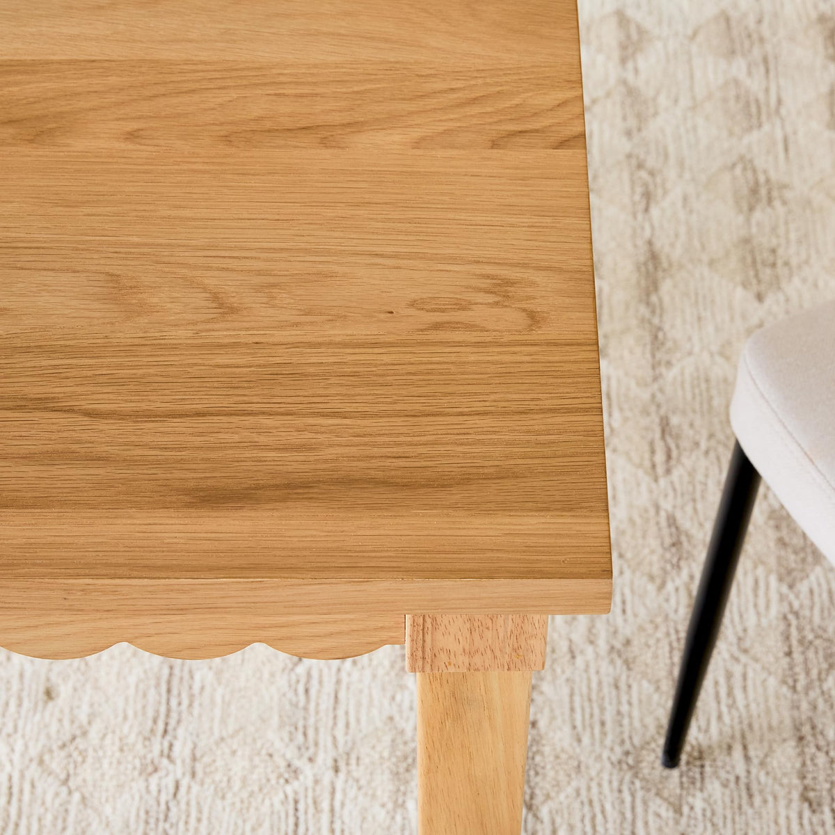 Walker Edison Paisley Modern Solid Oak Wood Veneer Scalloped 69 Inch Dining Table for 6, White Oak