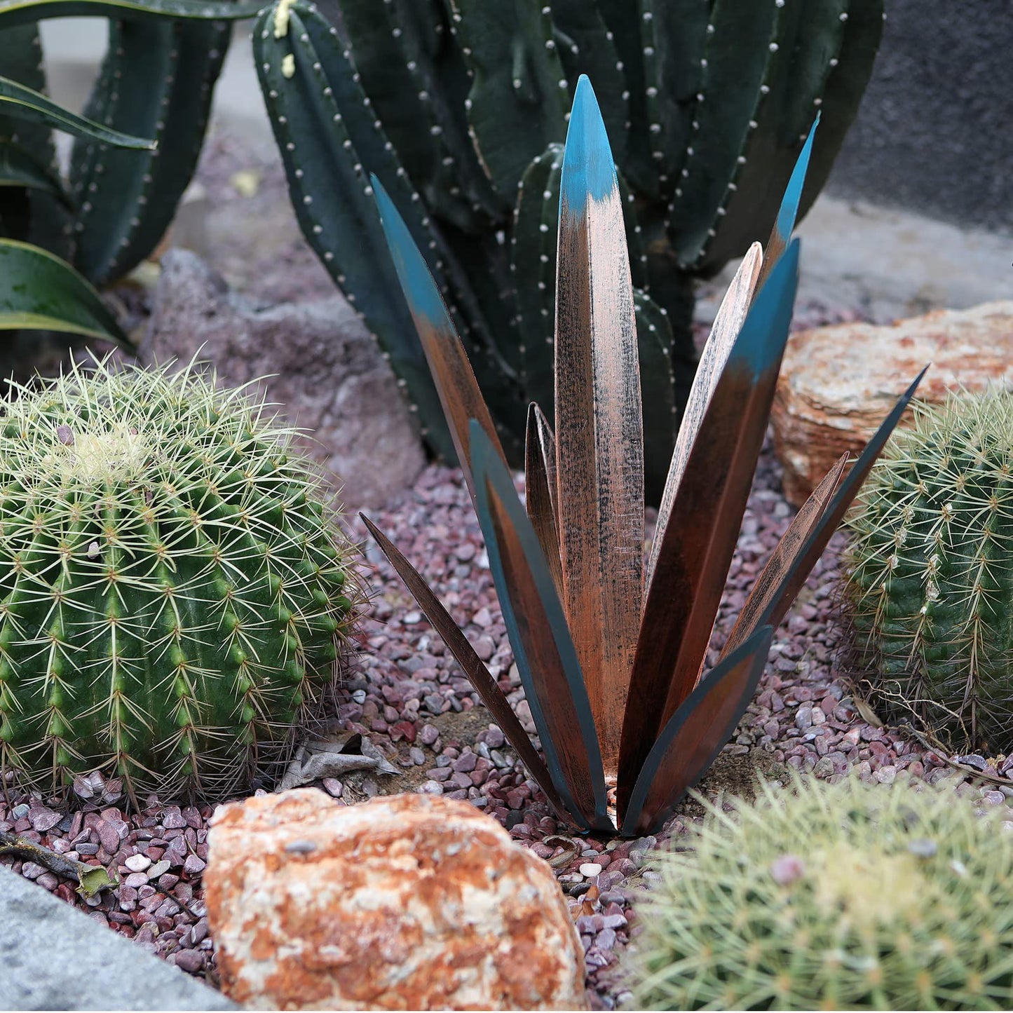 Homight Metal Tequila Country Sculpture DIY Tequila Plant Home Decor Country Tequila Garden Ornament Indooutdoor Statuette Patio Lawn Patio Stake Decoration Gift to The Garden