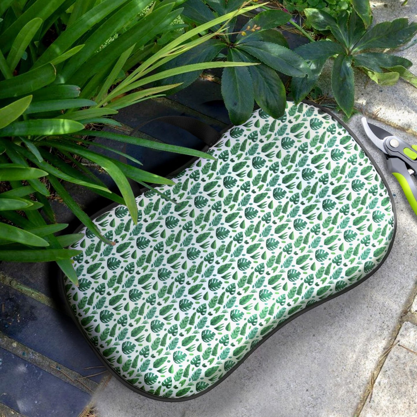 Klarg Kneeling Pads for Gardening Extra Thick Knee Pads Memory Foam Kneeling Pad for Gardening, Yoga, Exercise, Plumbing, and Automotive Work…