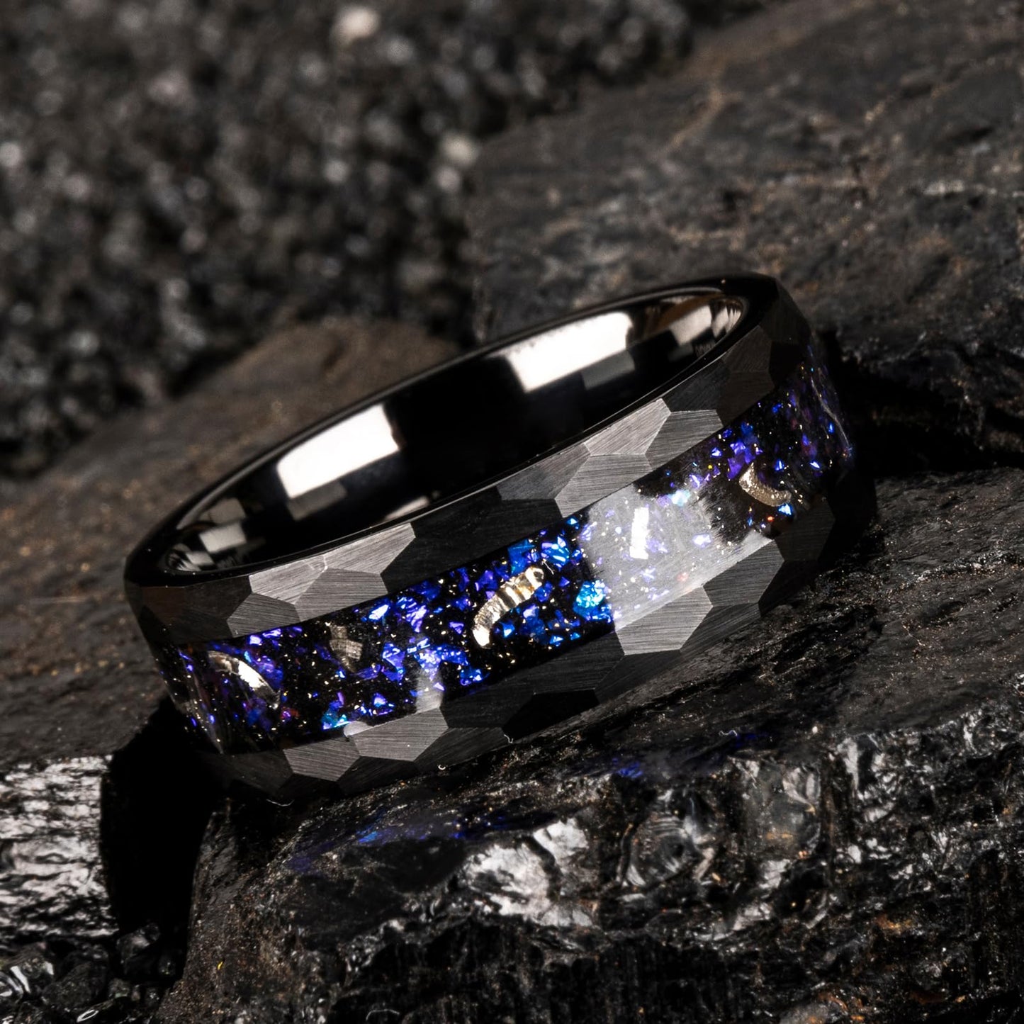 JEWPER 8mm Men Womens Wedding Band Tungsten Rings Black Blue Hammer pattern Fashion Promise Carbide Inlaid Milky Way Foil Iron Filings Matte Finish Edge Comfort Fit Size(13)