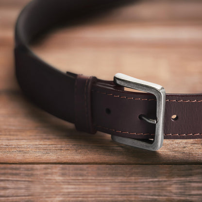 Wrangler Men’s Leather Country Casual Every Day Dress Belt for Jeans, Khakis Brown 38