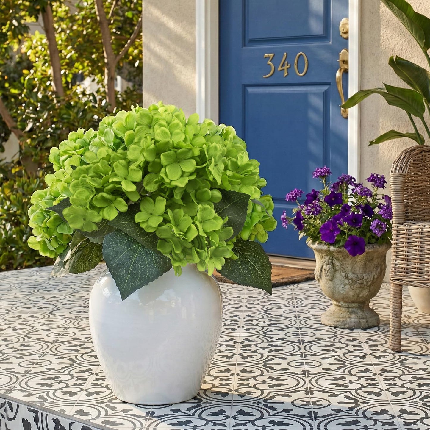 4 Pcs Hydrangea Artificial Flowers Outdoor Silk Bouquets, UV Resistant Green Faux Hydrangeas Flowers for Table Vase Centerpieces Outside Party Wedding St Patrick's Day Home Outdoor Decor (4, Green)