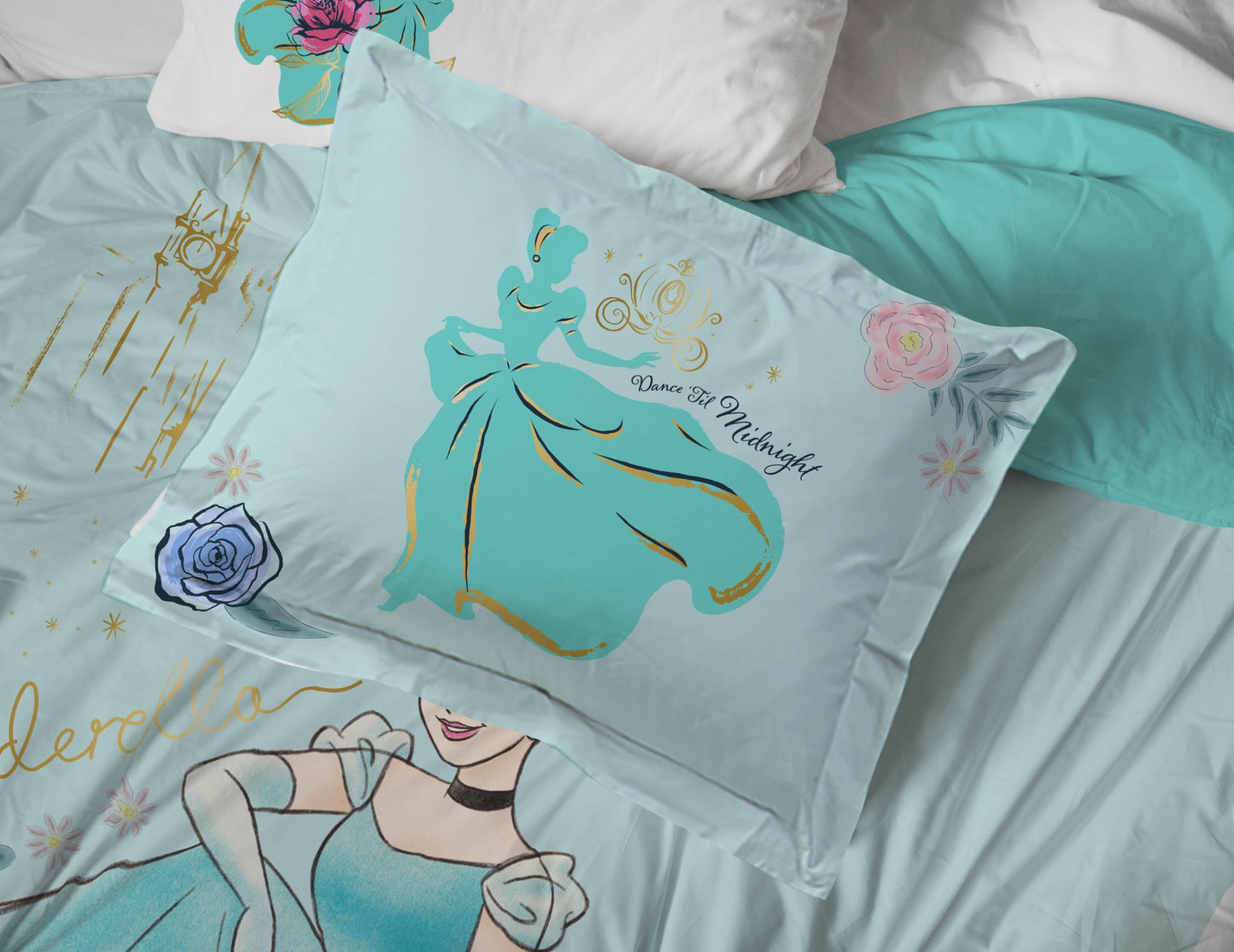 Jay Franco Kids Comforter Set Includes Sheets and Pillow Covers - Soft and Cozy Bed Set for Stylish Room Decor, Official Licensed Bedding, Blue - Princess Cinderella, 5 Piece Twin