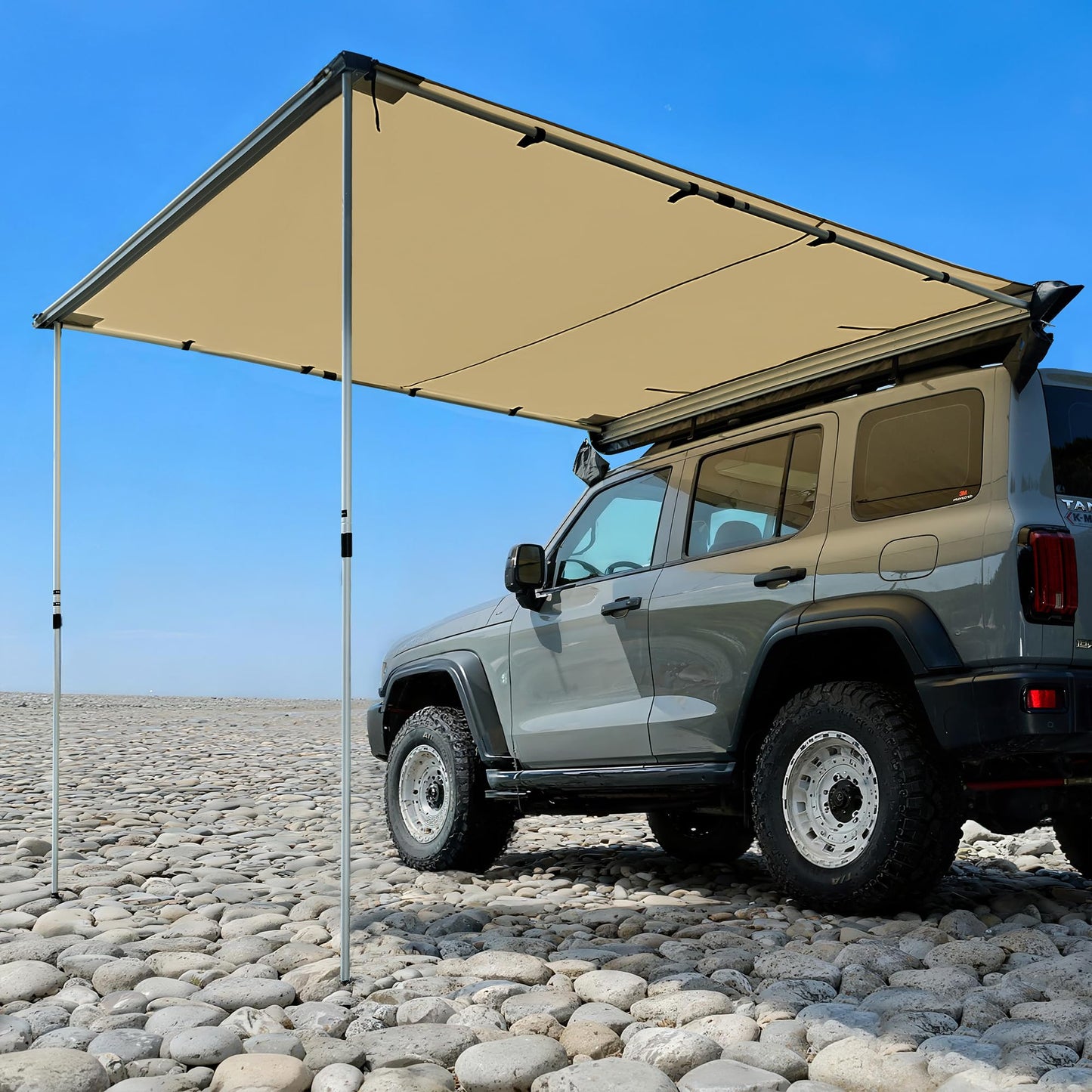Vehicle Awning 8.2'×8.2' Roof Rack Pull-Out Sun Shade with UV Protection and Waterproof PU1000mm, Retractable Easy Up Camper Awning, Jeep/SUV/Truck/Van/RV Awning for Camping and Overland