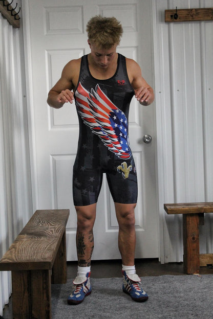 GO EARN IT Mens American Eagle Singlet (Youth X-Small)