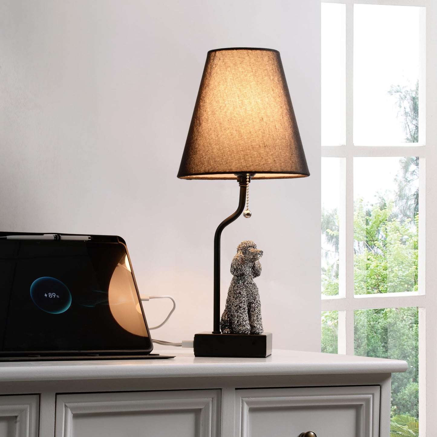 JJDQB Portable Poodle Table Lamp with USB-C & USB-A Charging Ports, Black Fabric Shade & Dog Figurine Base, Nightstand/Bedside Lamp with Pull Chain Switch – Gift for Dog Lovers 24094