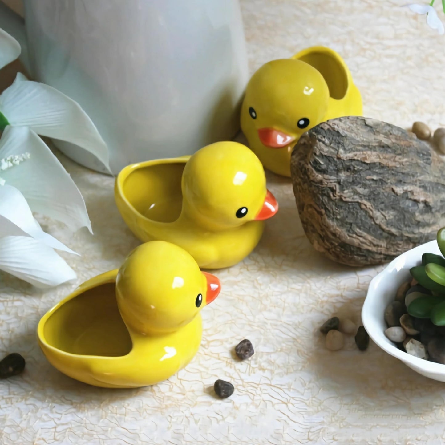 SJBAG Cute Indoor Cartoon Animal Duck Shaped Ceramic Succulent Cactus Flower Plant Pots Planter with Drainage Hole - Plant Not Included (Small)