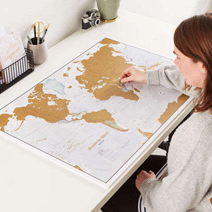 Scratch The World® Travel Map - Scratch Off World Map Poster with Gift Tube - X-Large - 84 x 59 cm - Maps International - 50 Years + of Map Making