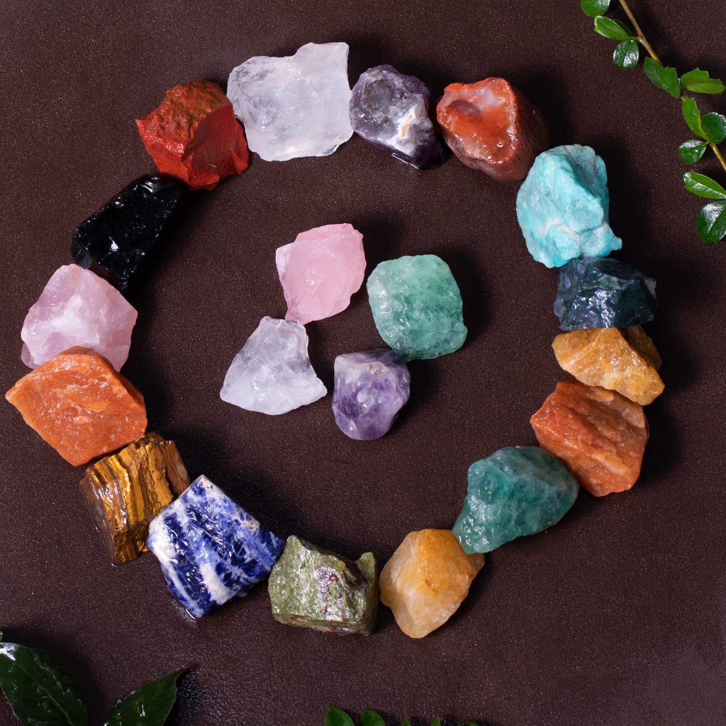 FORBY 3 lbs Bulk Rough Madagascar Stones Mix - Large 1" Natural Raw Stones Crystal for Tumbling, Cabbing, Fountain Rocks, Decoration,Polishing, Wire Wrapping, Wicca & Reiki Crystal Healing