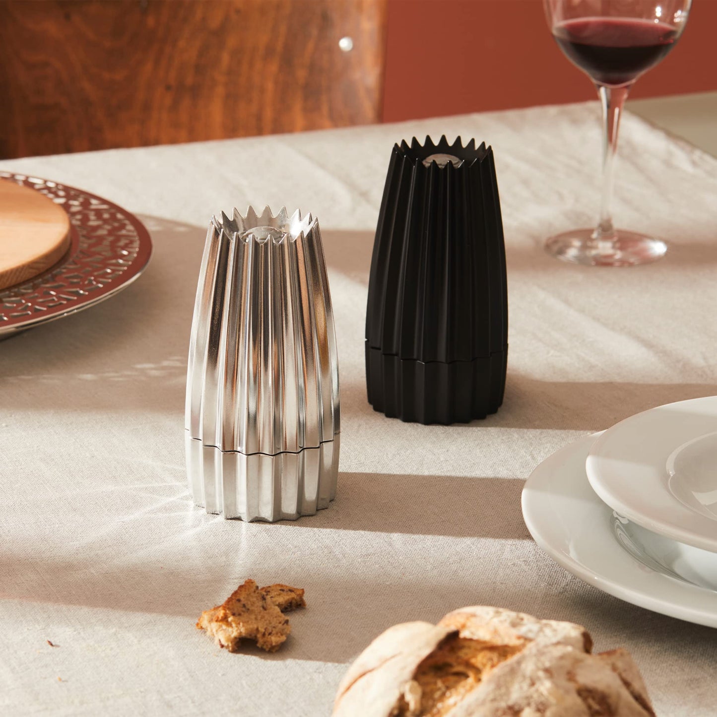 Alessi - WAL03 Alessi Grind Salt, pepper and spice grinder, One size, steel