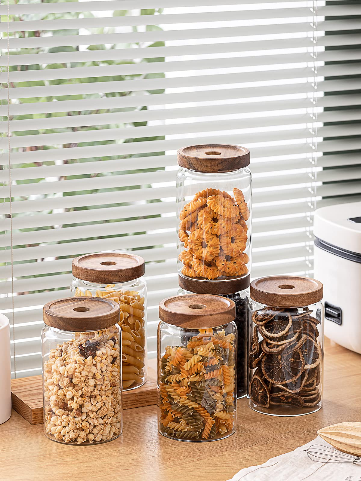 Kanwone Glass Storage Containers Set of 6, 28 Ounce Airtight Food Storage Containers with Bamboo lids, Clear Glass Jars for Pantry, kitchen, Flour, Sugar, Tea, Coffee, Snack, Cookies, Spice and Herbs