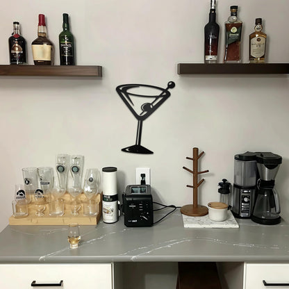 AWISBI Metal Martini Glass Decor, Bar Cart Bourbon Wall Art, Beer Gin Decor For Home Bar, Man Cave, Cafe Pub, Kitchen, Gifts For Alcohol Lovers, Husband, Men Or Boyfriend