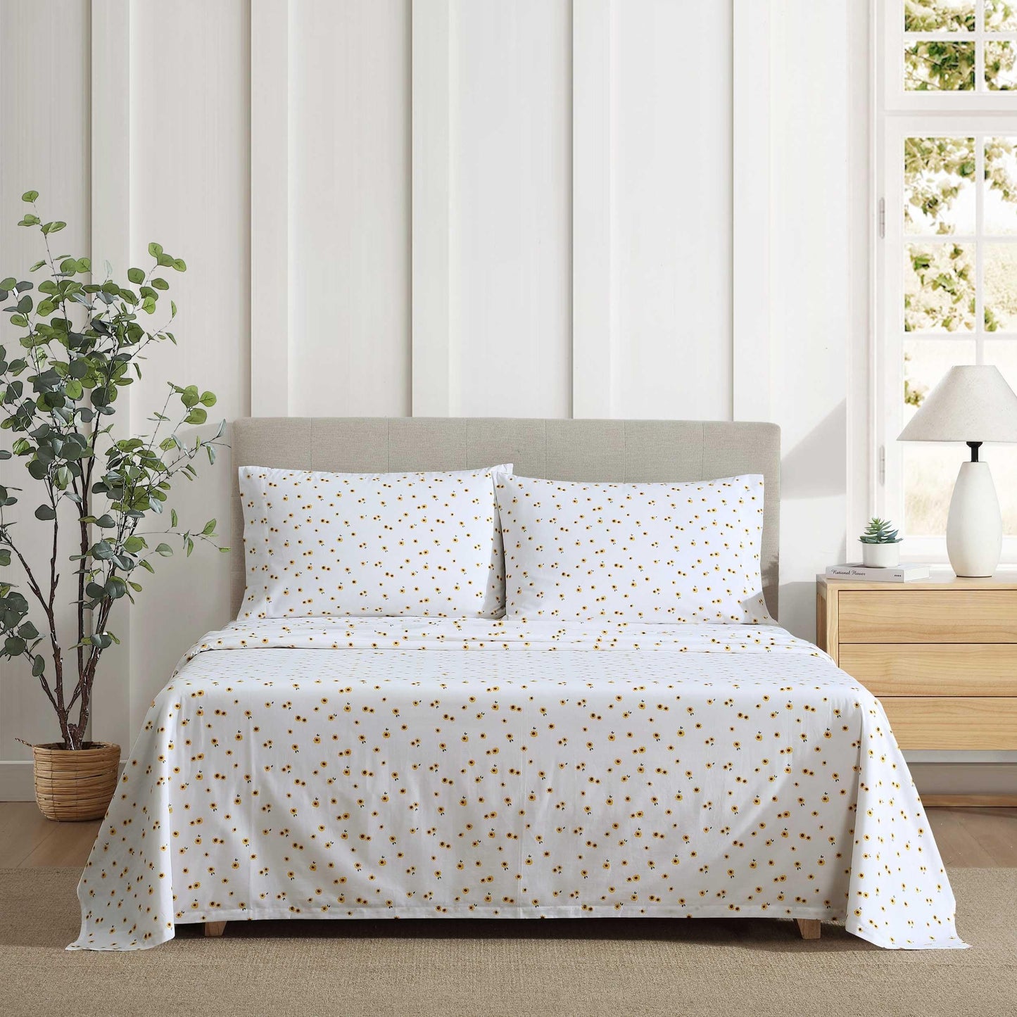 Eddie Bauer - Twin Sheet Set with Fitted Sheet & Pillowcase, 100% Cotton Percale Bedding, Crisp & Cool, Dorm Room Essentials, Sunflower Yellow
