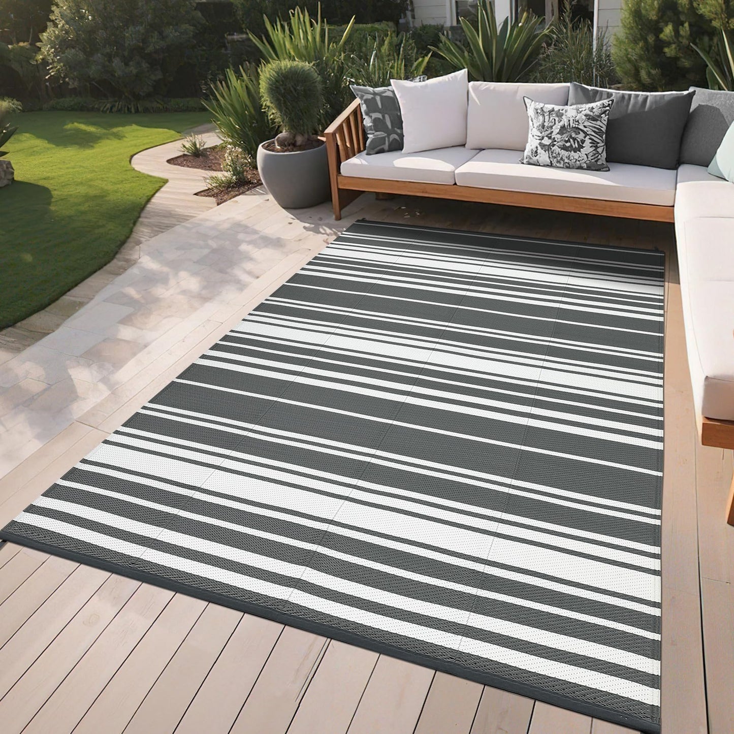 GarveeHome Outdoor Rug Mat for Patio, 9x18 Plastic Straw Rug, Modern Striped Outdoor Camping Rugs for Patio, RV, Porch, Deck, Backyard, Balcony, Camping, Trailer (Grey)