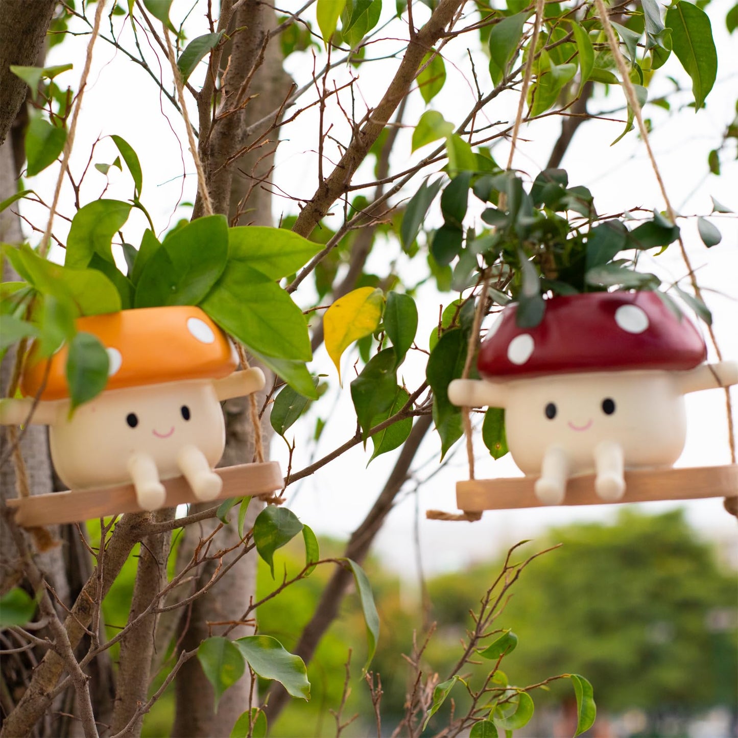 2pcs Mushroom Smily Swing Face Planter Pot, Cute Hanging Resin Flower Head Planter for Indoor Outdoor Plants,Gift IdeaI for Mother,Father and Appreciation Christmas with Drainage Hole (Red&Yellow)