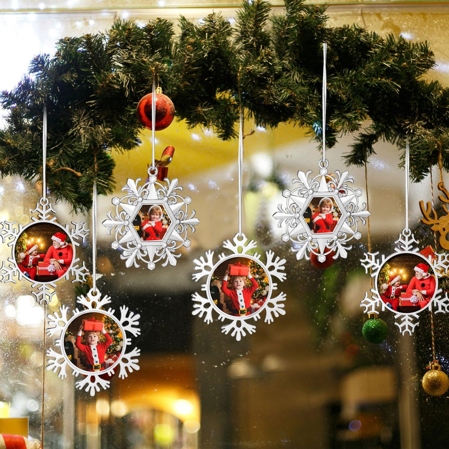 Soaoo 6 Pcs Metal Christmas Photo Frame Ornament Bulk Silver Snowflake Tree Picture Frame Ornament Double-Sided for Christmas Tree Hanging Xmas Home Indoor Outdoor Decorations Keepsake Gifts