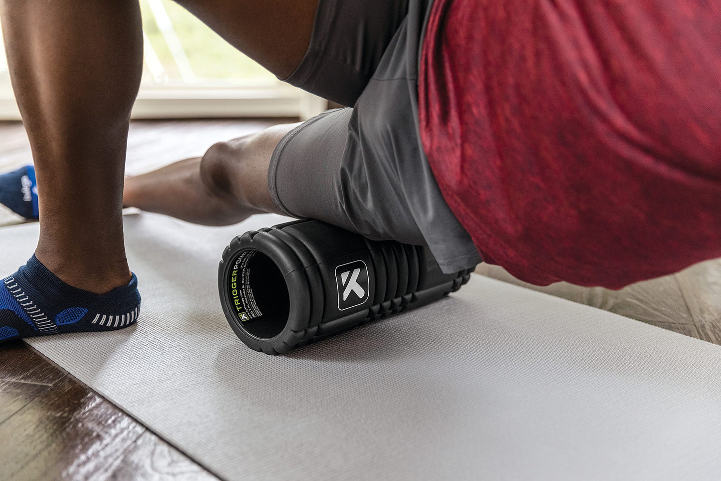TRIGGERPOINT Performance Therapy Grid Foam Roller for Exercise, Deep Tissue Massage and Muscle Recovery, Original (13-Inch), Midnight