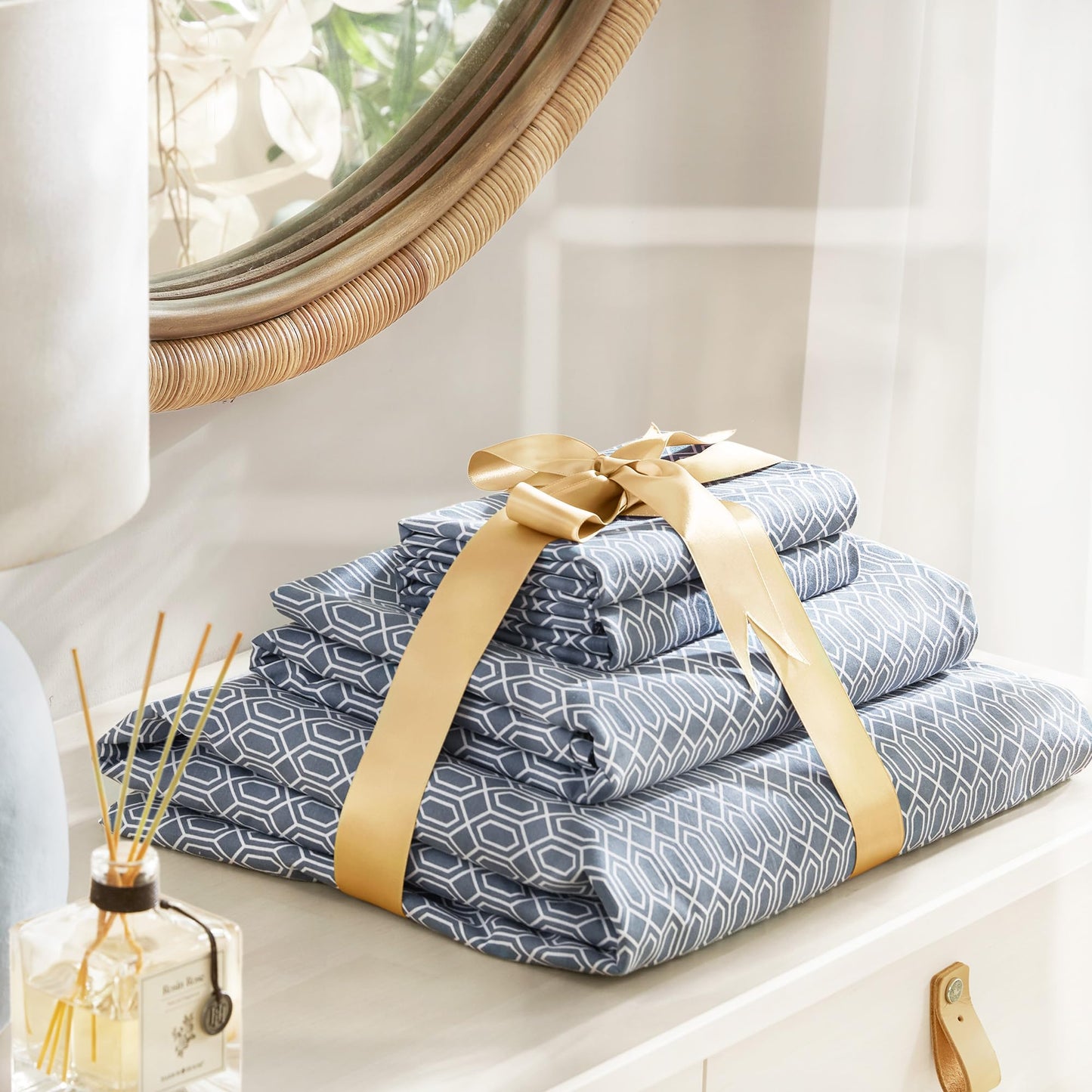Comfort Spaces 100% Cotton Sheet Set Breathable, Lightweight, Soft with 14" Elastic Pocket Fits up to 16" Mattress, All Season Cozy Bedding, Matching Pillow Case, Cal King Diamond Blue 4 Piece