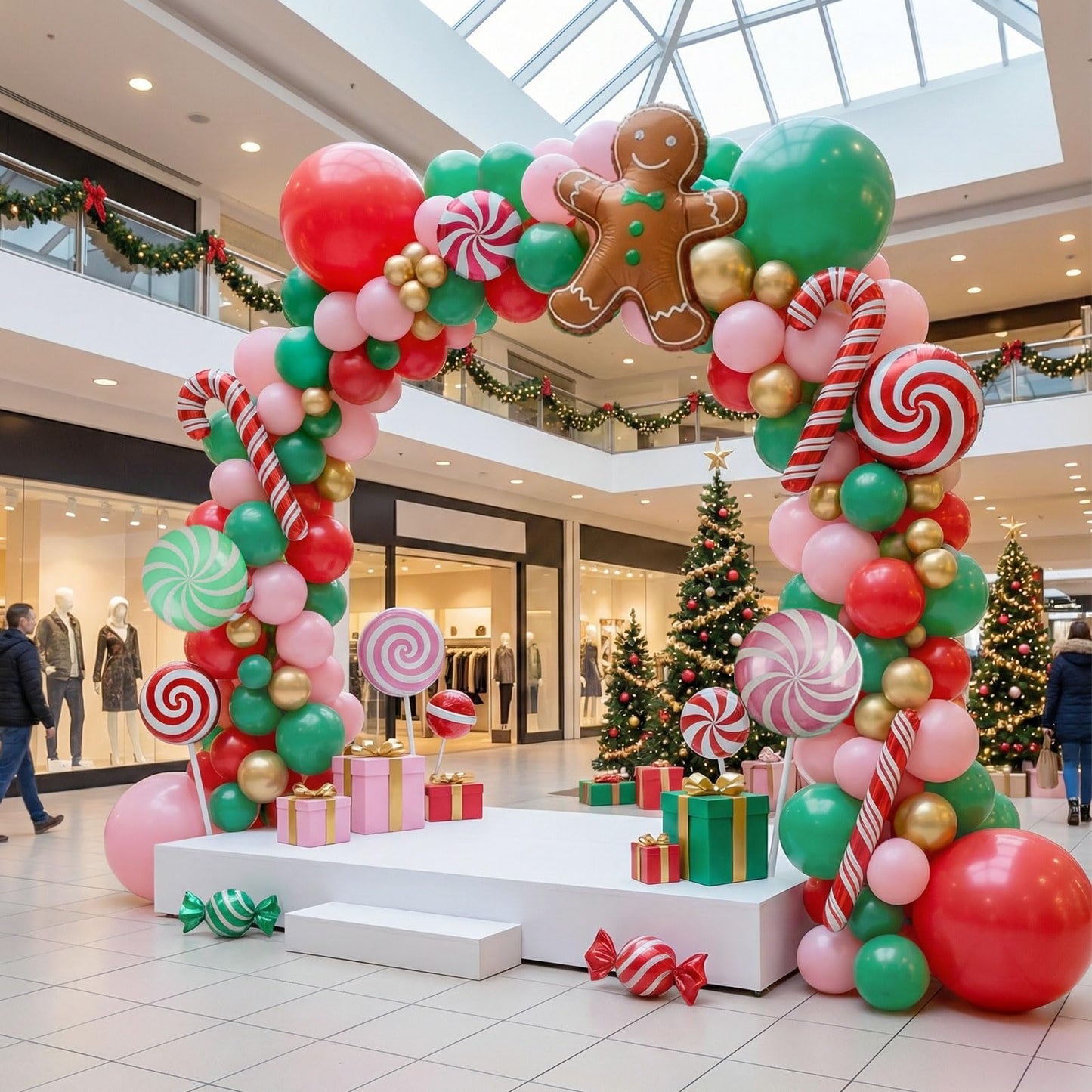 Christmas Balloon Garland Arch kit green pink red balloon with Gingerbread Balloon Cane Candy Foil Balloons for Christmas Party Decorations Xmas New Year Birthday Party Supplies globos de navidad