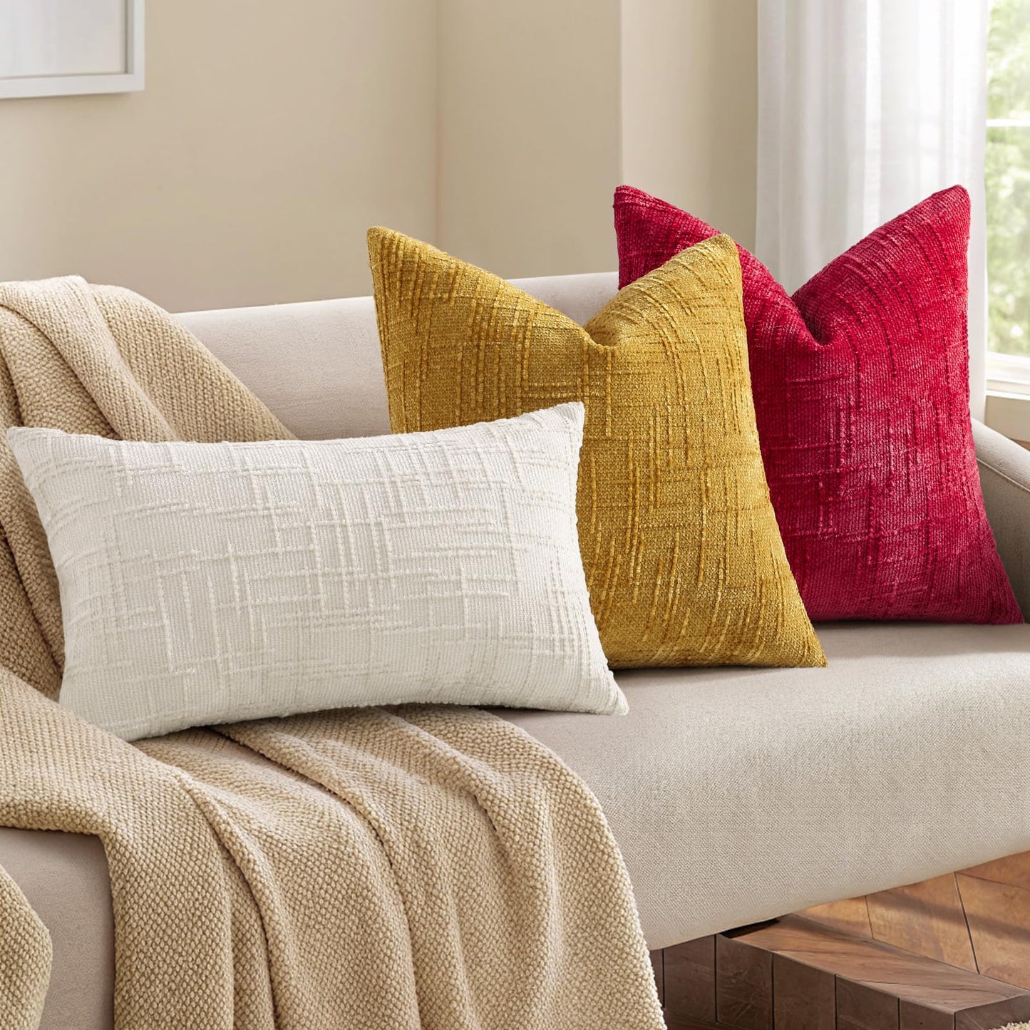 decorUhome Christmas Red Chenille Throw Pillow Covers 18x18 Set of 2 Thick Textured Slubby Couch Pillow Covers Farmhouse Accent Modern Neutral Decorative Pillow Cases for Bed Sofa Living Room