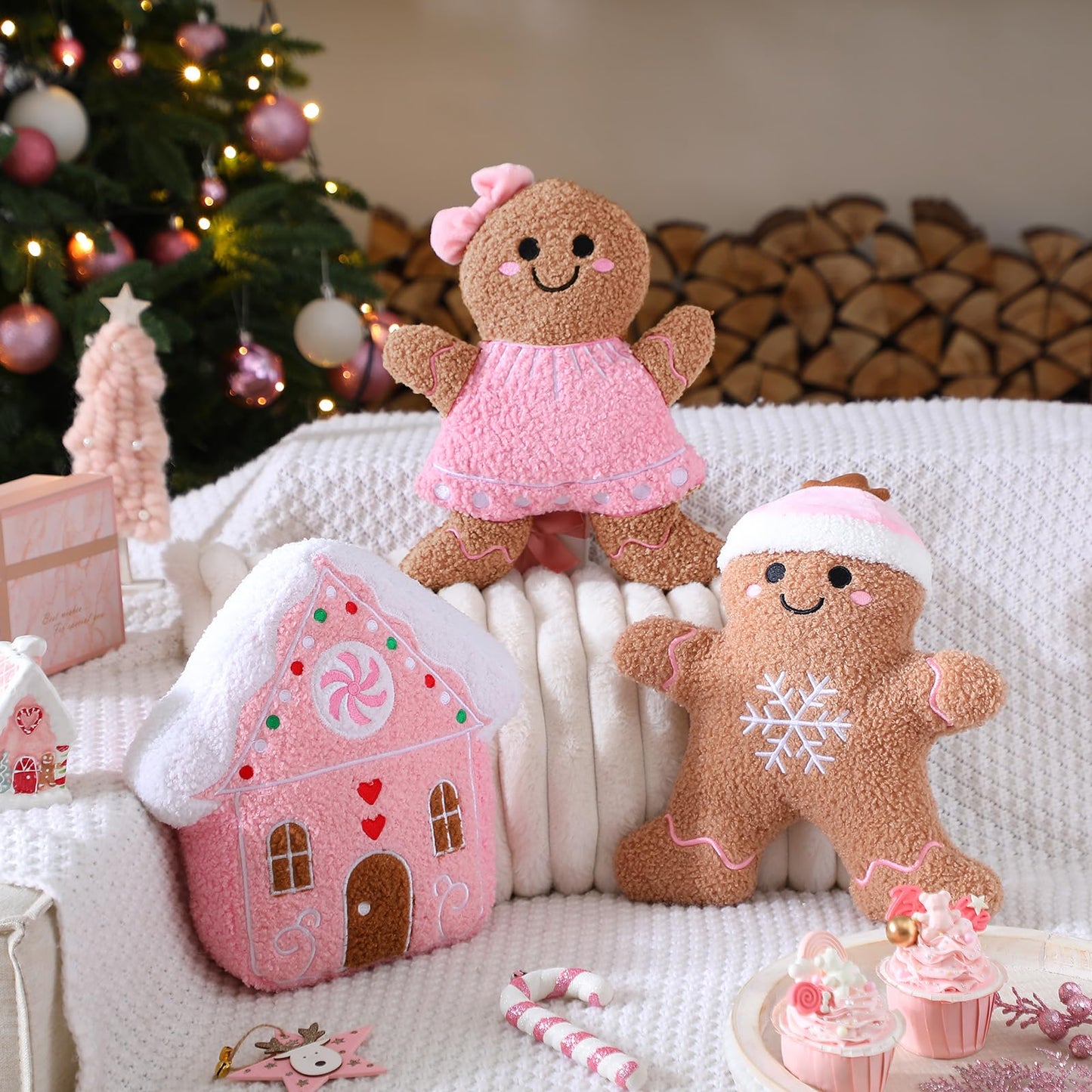 Konohan 3 Pcs Christmas Gingerbread Pillows House Man Throw Pillows Stuffed Gingerbread Shaped Pillow for Christmas Party Outdoor Cushion Decorations(Pink,Lovely Style)