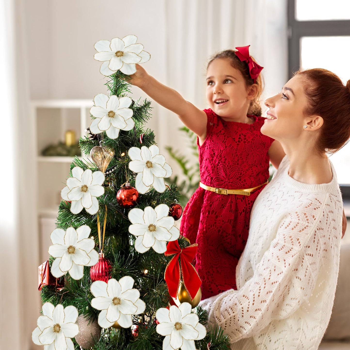 Sggvecsy 10Pcs Christmas Glitter Flowers Velvet Magnolia Flower Christmas Tree Ornaments Artificial Poinsettia Floral Picks for Xmas Wedding DIY Crafts Wreath Party Floral Decorations(White)