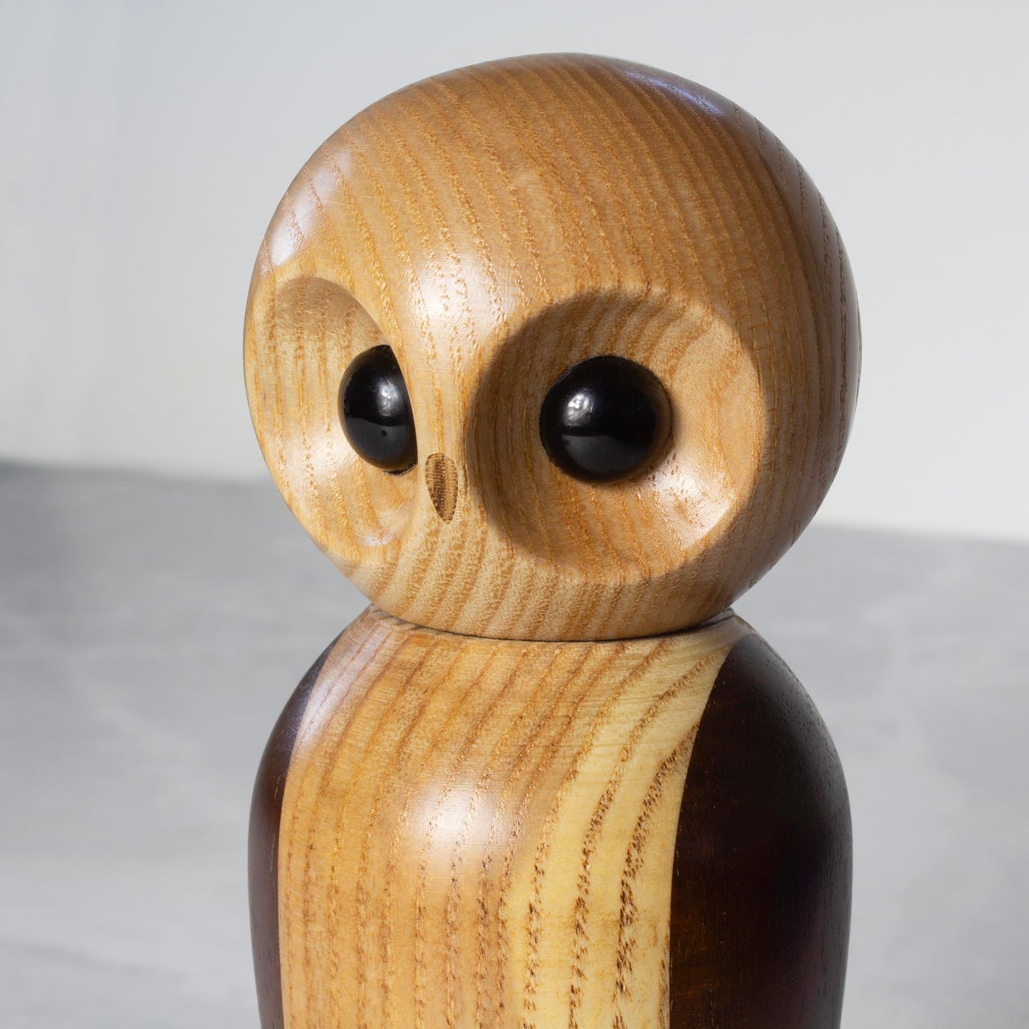Rock & Branch Owl Refillable Pepper Grinder, Manual Pepper Mill with Ceramic Grinder and Adjustable Coarseness
