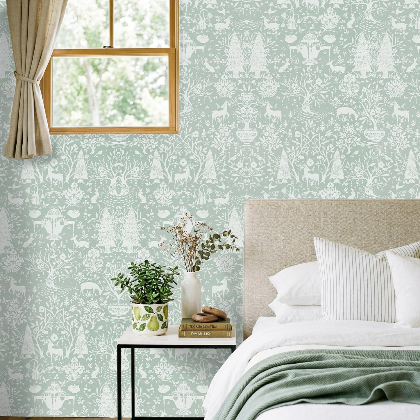 WENMER Forest Animal Wallpaper, 17.7" x 590" Green and White Contact Paper, Woodland Peel and Stick Wallpaper with Deer Rabbit Fox, Self Adhesive Removable Wall Paper for Living Room Bedroom Nursery