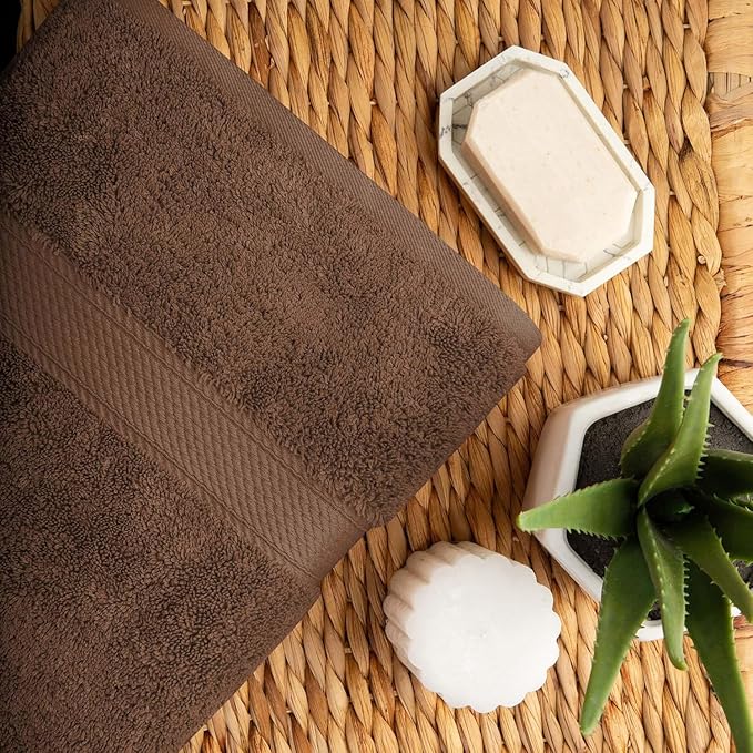 Superior Egyptian Cotton Solid Towel Set, Washcloths 13” x 13”, Hand Towels 20”