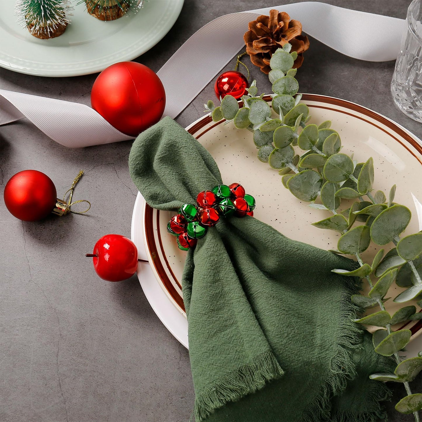Getfitsoo Christmas Napkin Rings Set of 8, Bells Napkin Rings with Green and Red Bell Gold Buckles for Table Decor, Weddings, Parties