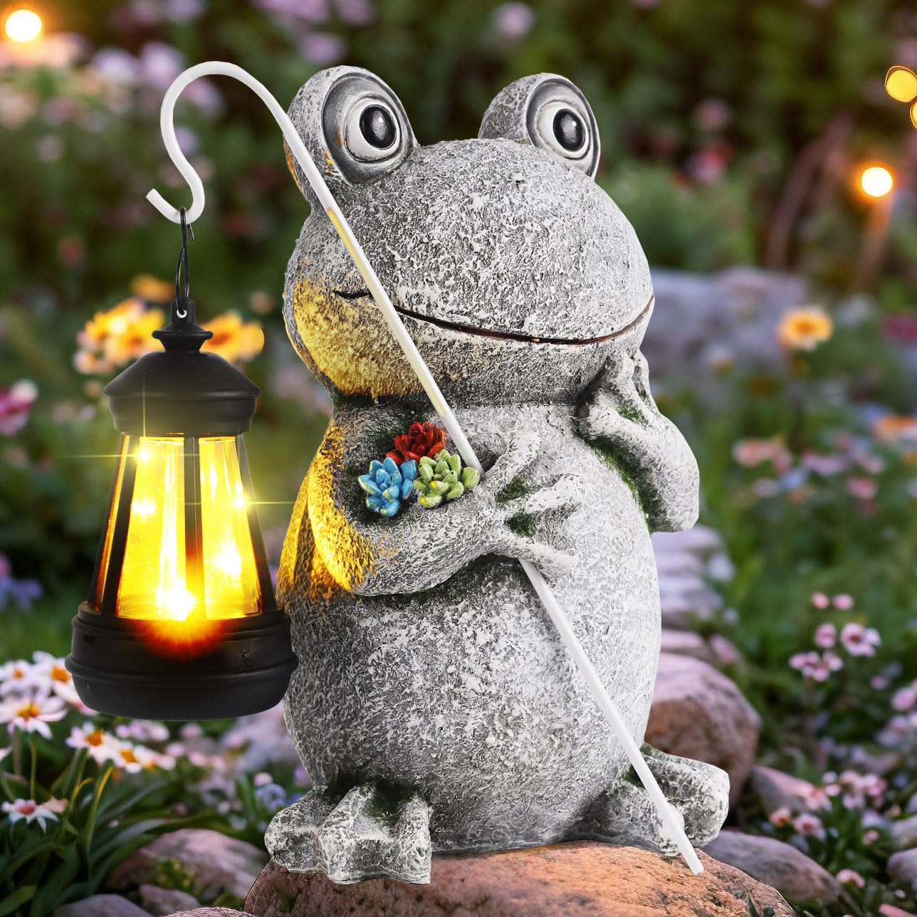 YHSOLAR Frog Solar Garden Statues, Resin Frog Figurine Decorations, Outdoor Frog Decor Art for Lawn,Yard, Unique Housewarming Gift for Garden Home