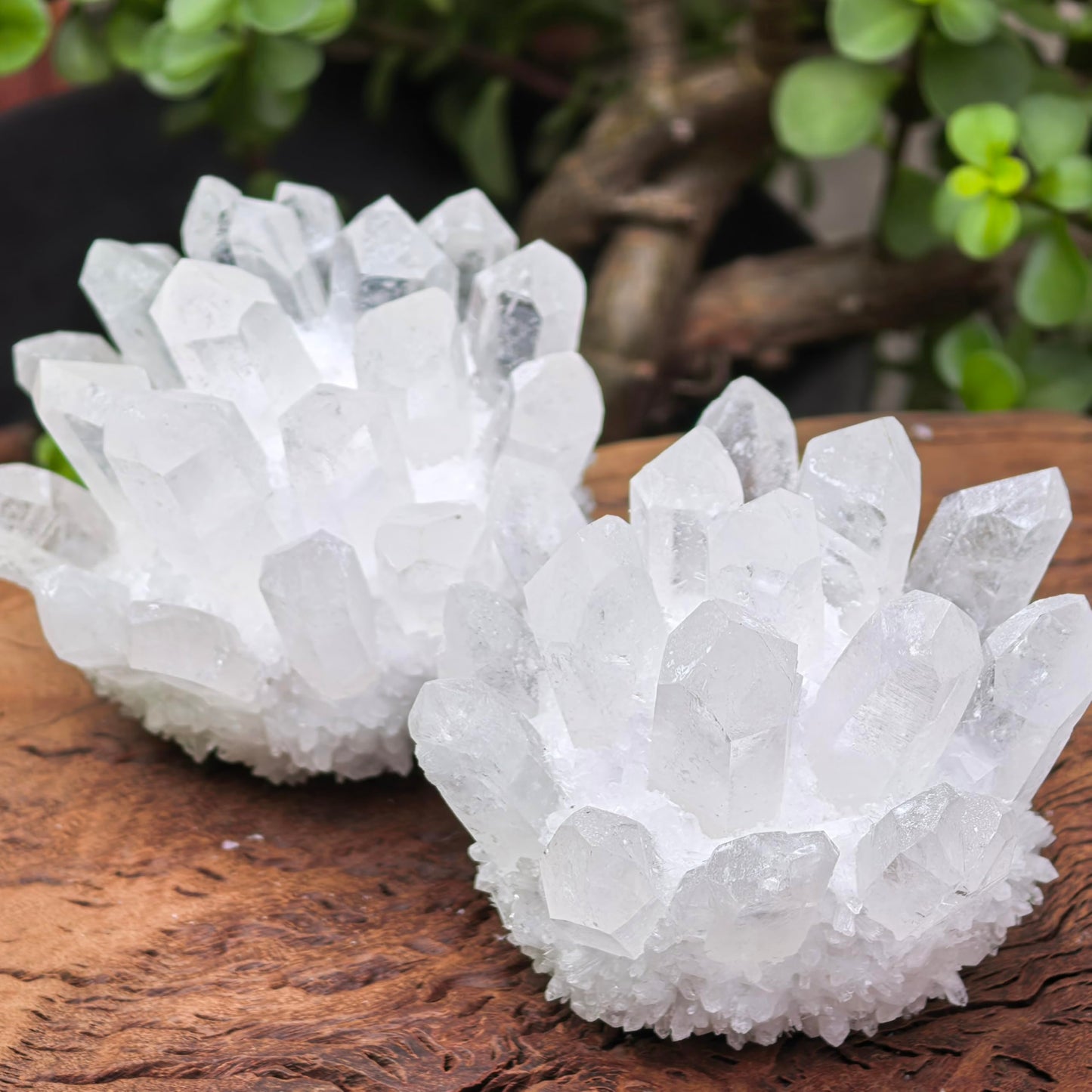 Natural Crystal Cluster Quartz Carved Crystal Sculpture Reiki Healing Stone Home Decor Mineral Specimen Crystal Gift Collection (white crystal)