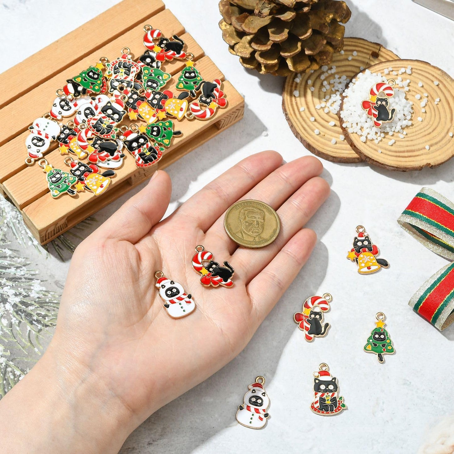 LiQunSweet 30 pcs 5 Styles Christmas Cat Theme Alloy Enamel Charms Xmas Tree Bell Snowman Wreath Candy Cane Charms for DIY Jewelry Bracelet Necklace Earring Craft Keychain Bag