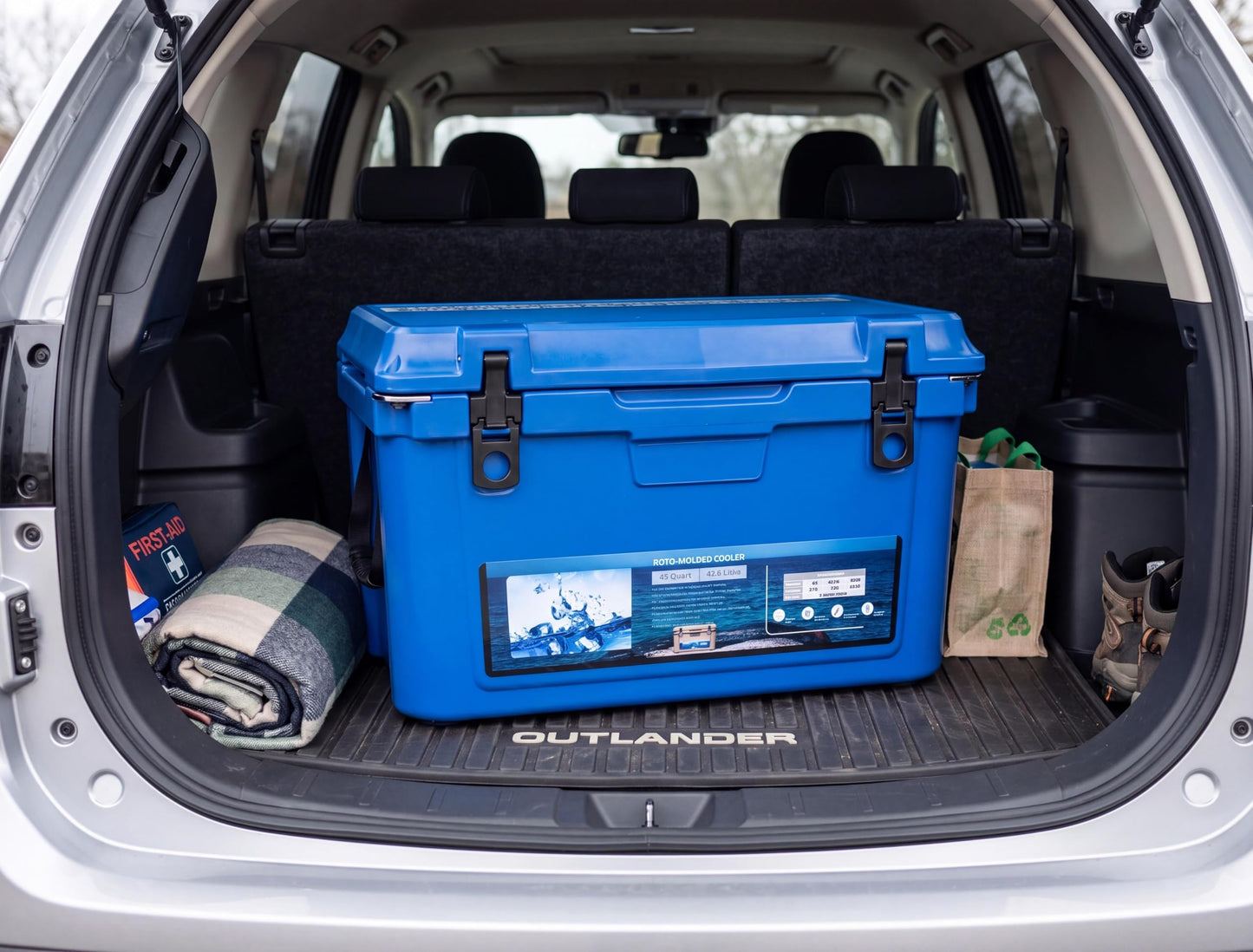 45qt Camping Cooler, Extra-Thick Insulation Keeps Ice Up to 7 Days, Portable Ice Chest Box with Strap ＆ Handle for Food, Drink, Beverage, Beach, Camping, Picnic, Fishing, Boat, Blue