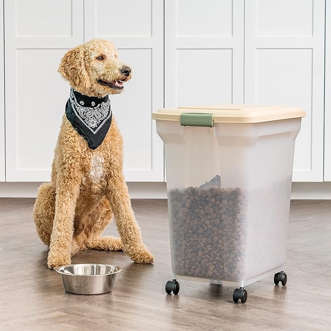 IRIS USA Dog Food Storage Container 58 lbs, Attachable Wheels,