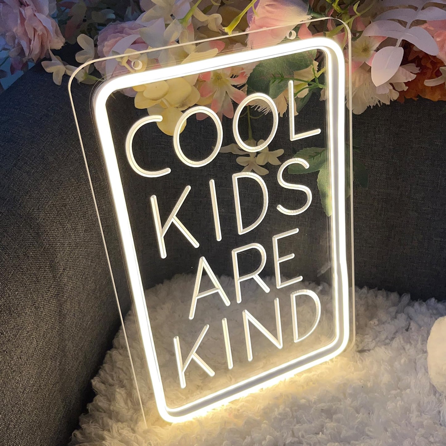 Cool Kids Are Kind Neon Sign For Wall Decor 3D Art Carving Design Indoor Bedroom Led Neon Sign Backdrop Flex Christmas Party Business Window Wedding Living Room Birthday Gift(Warm White,USB,30×20CM)