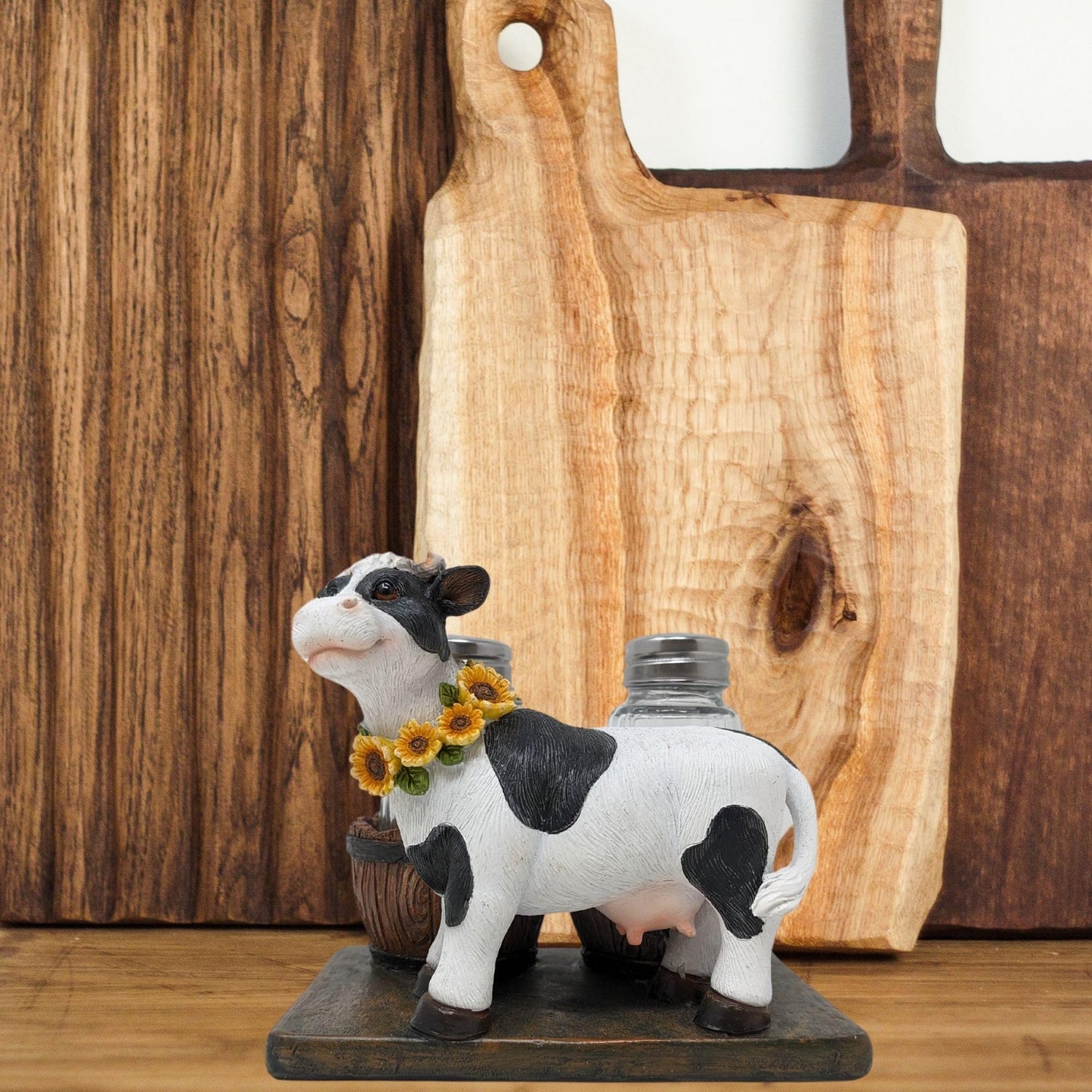 BestGiftEver Decorative Holstein Cow Salt and Pepper Shaker Holder – Rustic Farm Animal Salt and Pepper Set Spice Rack for Farmhouse Kitchen Decor - Gifts for Cow Collectors and Farmhouse Lovers